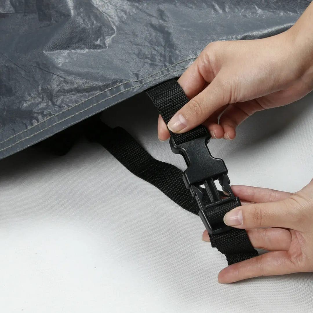 Another view of the cover's texture