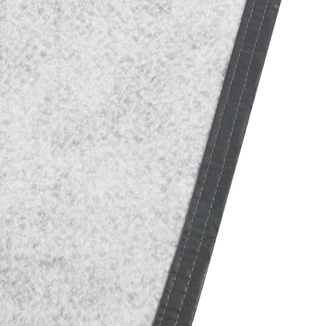 Reflective stripe detail in low light